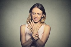 汉中华西妇产医院|多囊卵巢综合症会导致不孕嘛？